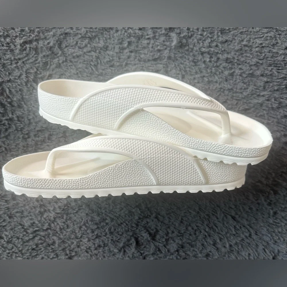 Birkenstock white sandals, size 36 (5-5.5) - Picture 7 of 8